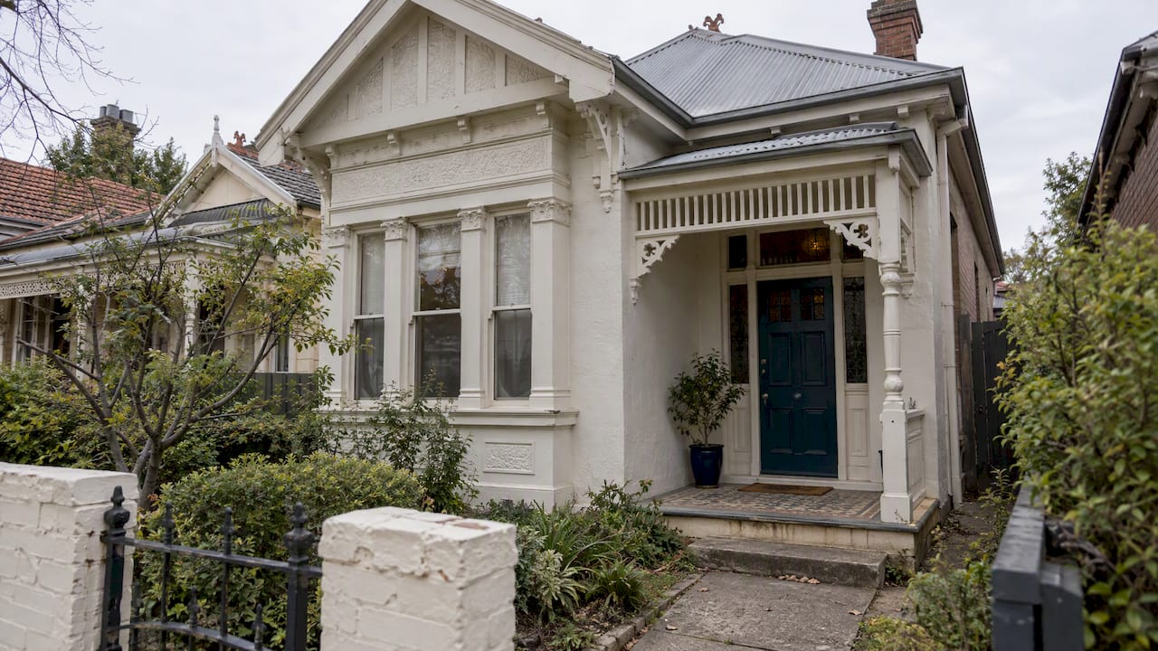 Restored Edwardian Melbourne home facade